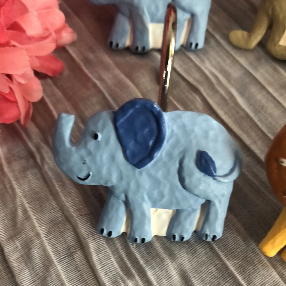unbranded jungle themed